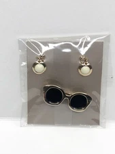 Integrity Toys Nuface  Fashion Royalty Poppy Parker Gold Snap -doll jewelry only