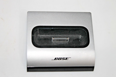 Bose Wave Connect Kit for iPod iPhone 2 3 4 S Dock Dockingstation Ladestation.