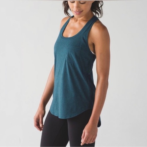 Lululemon Yogi Racerback Tank Heathered Alberta Lake Woman's size 6