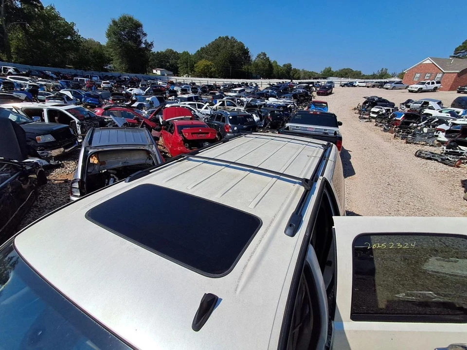 Radiator Fits 01-02 05-13 SIERRA 1500 PICKUP 2606928 - Imagem 2 de 4