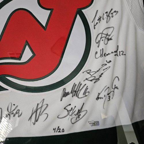 New Jersey Devils Signed Stanley Cup 99-2000 Team Hockey Jersey 4/20 Fanatics - Picture 2 of 8