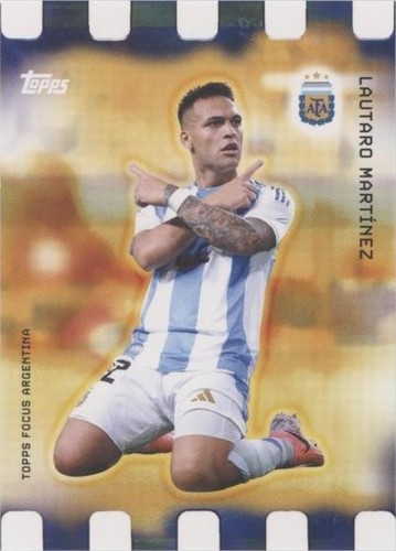 2023 Topps Argentina World Champions LAUTARO MARTINEZ /10 SSP BLUE