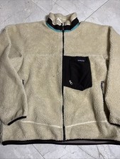Oatmeal deep pile Patagonia Jacket sz Xl has flaws