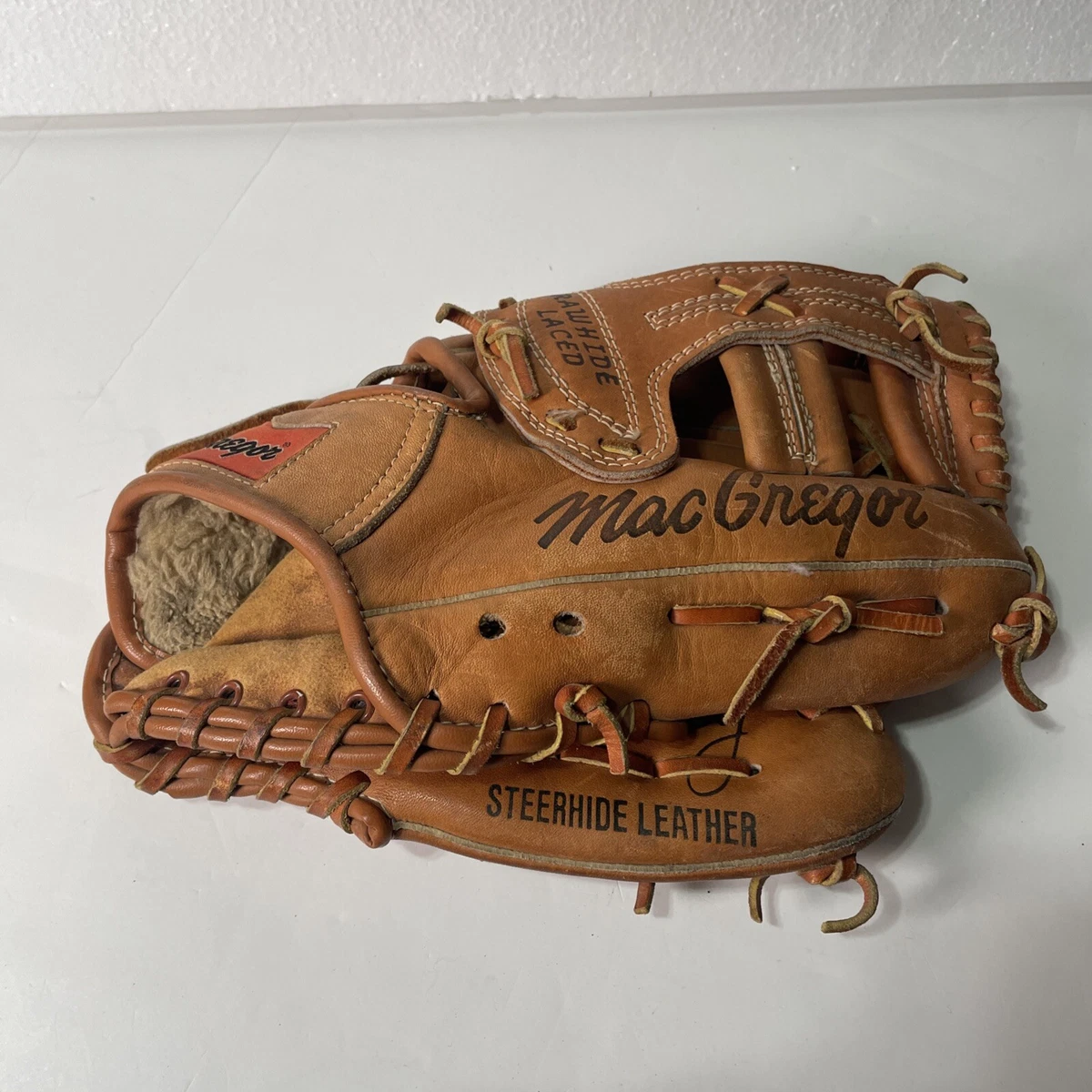 Gant Baseball Vintage MacGregor 12" - MG65 - Couleur Marron - Occasion