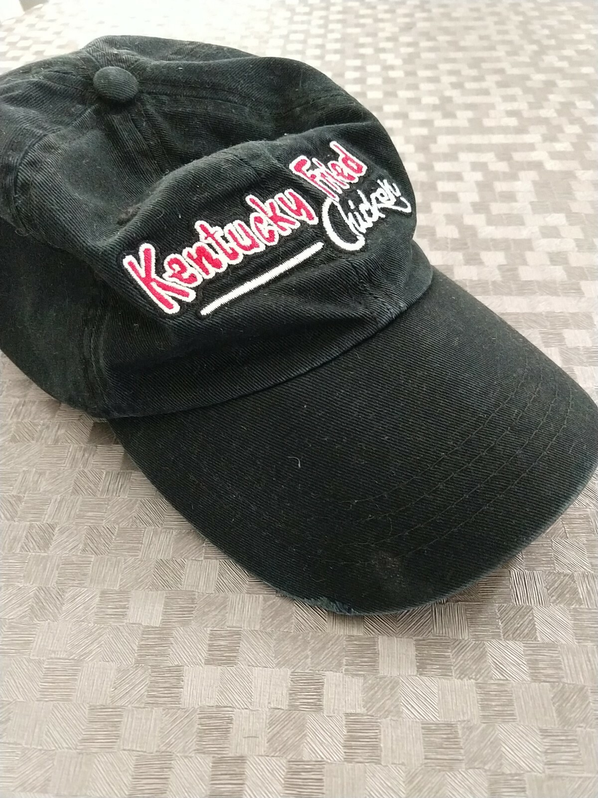 EMPLOYEE HAT KENTUCKY FRIED CHICKEN 