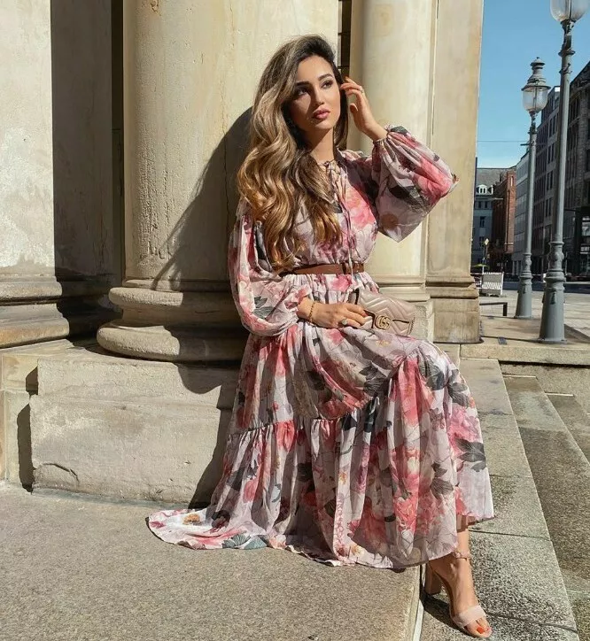 H&m maxi floral dress sales