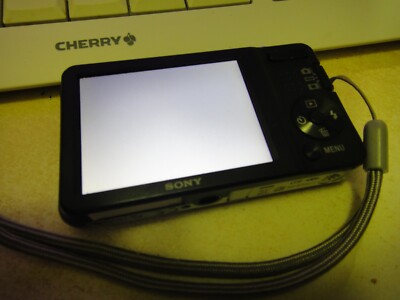 Sony Cyber-shot 16.1 w710 no funciona recambios España