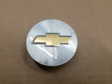Chevy Oem 2005-2011 Cobalt Equinox Hhr Impala Machined Center Hub Cap 9595010 Chevy Oem 2005-2011 Cobalt Equinox Hhr Impala Machined Center Hub Cap 9595010