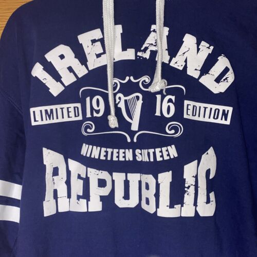 Sweat-shirt à capuche bleu taille grand Dublin Trading Co. Ireland Republic 1916 - Photo 1 sur 6