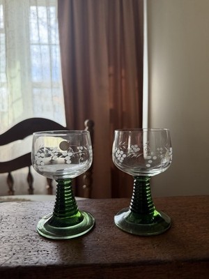 Schott-Zwiesel Wine Glasses Set of 2, 4 1/2 inch Tall