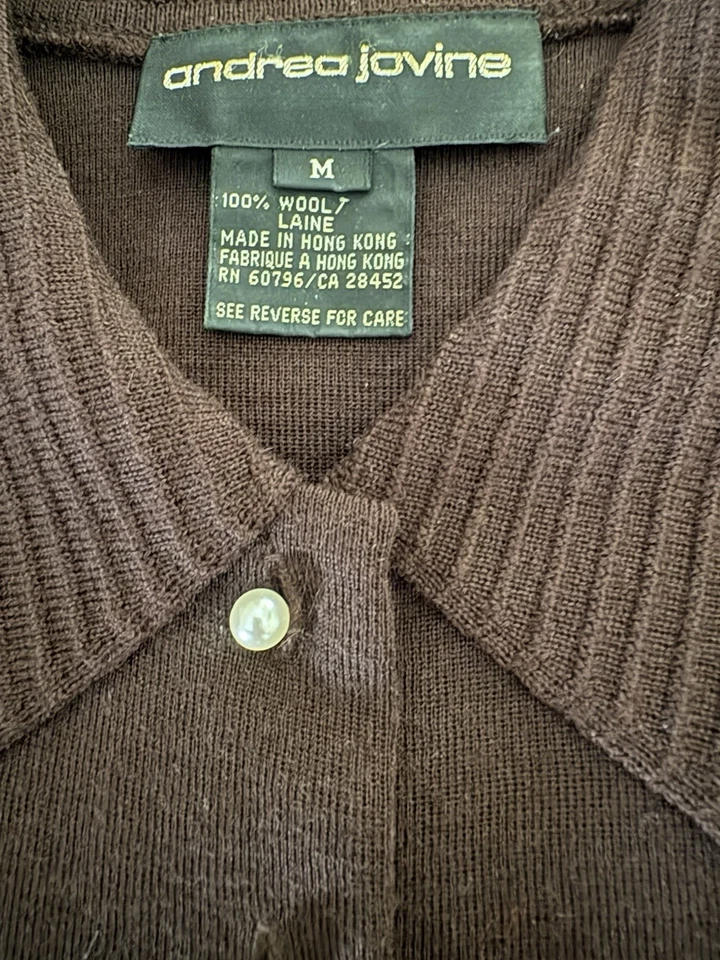 Suéter para mujer Andrea Jovine, talla mediana Foto 2 de 2