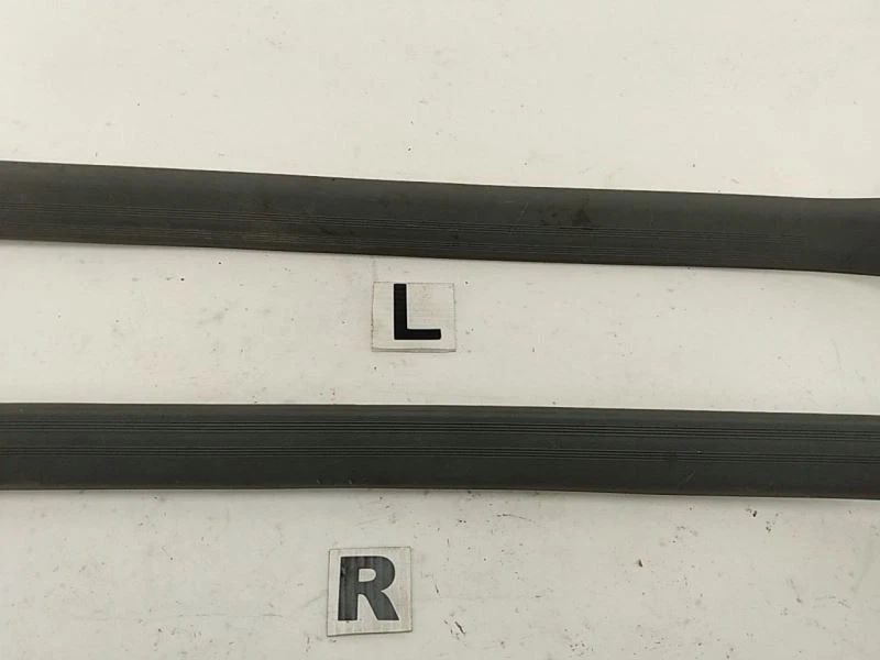 Par de molduras de placa de desgaste para umbral de puerta delantera izquierda y derecha AUDI TT MK1 8N se adapta a 00-05 Foto 4 de 4