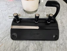 Martin Yale 1325B Master Hole Punch, 9/32" Hole Diameter, Punches Up to 40 Sheet