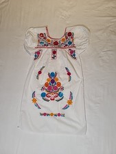 Vintage Oaxcana Mexican embroidered White Knee Mini dress Tunic Boho Peasant S