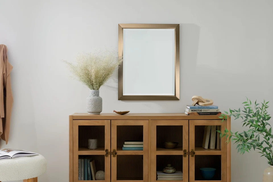 Espejo con marco biselado rectangular firma níquel Kichler 41011 Foto 2 de 4