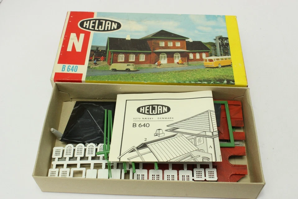 Heljan B 640 N Scale Sandy River Train Station Brick 2 Story Kit - Image 4 of 4