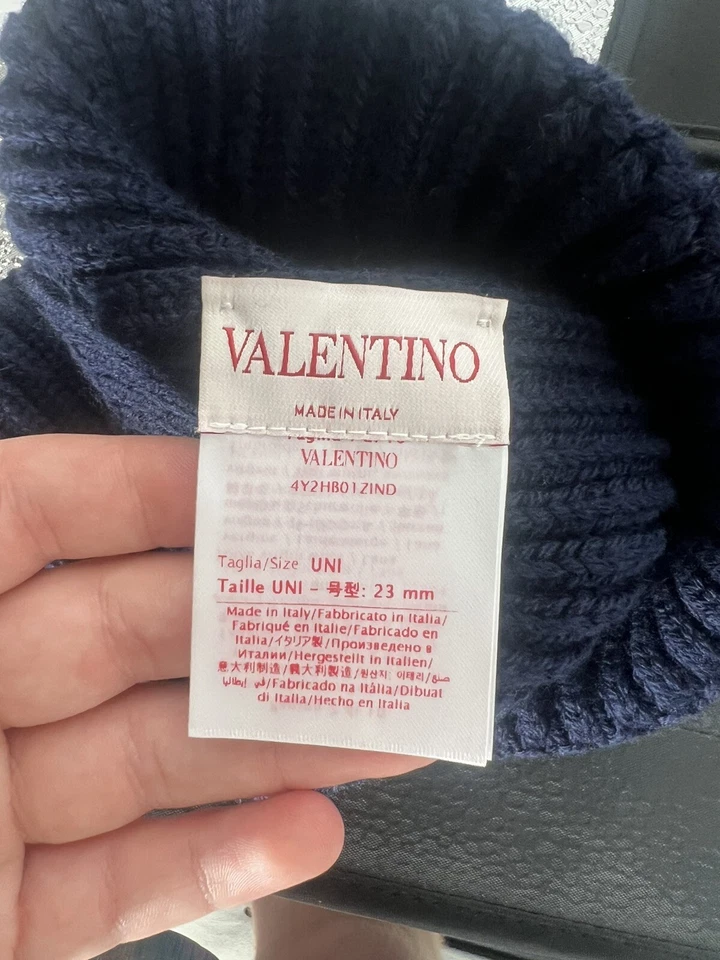 Valentino Garavani Logo Parche Gorro Foto 4 de 4