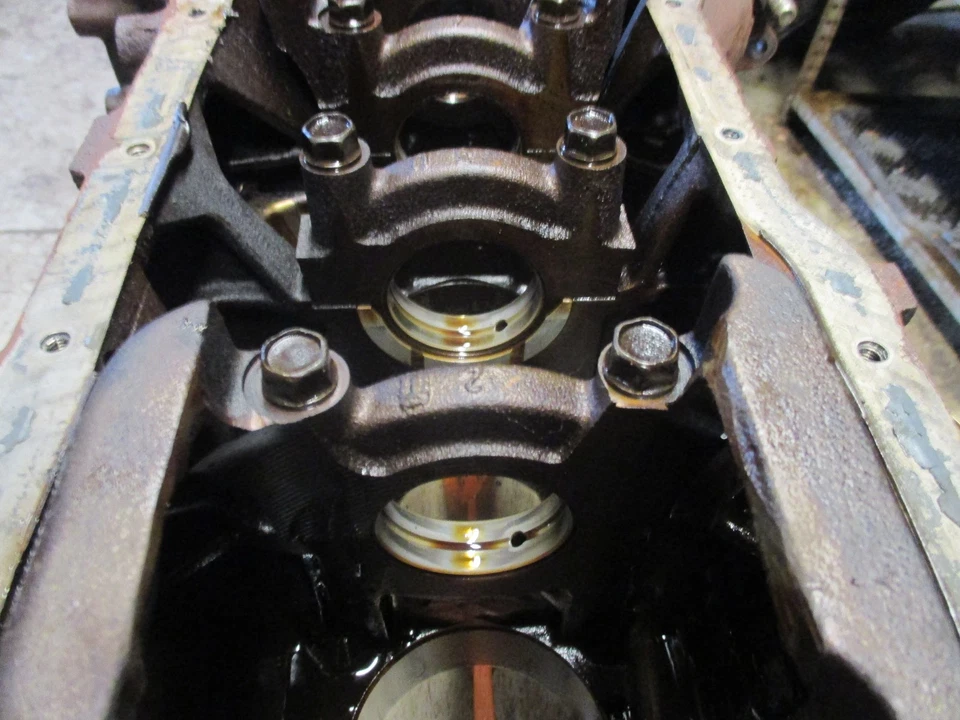 Nissan Sentra 1.8 S QG18DE 2005 OEM motor bloque de cilindros desnudo Foto 3 de 4