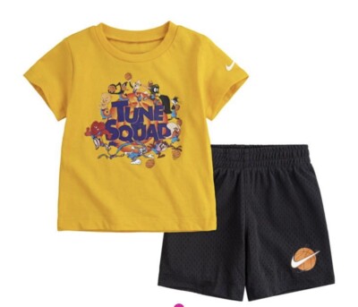 Nike 2 Stück Shorts Set Alter 4 Looney Tunes