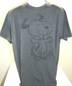 camiseta snoopy hombre