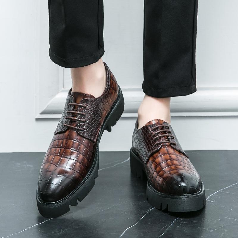 SAOLA Scarpe casual Oxford uomo British punta eleganti moda stringate screpolate plateau