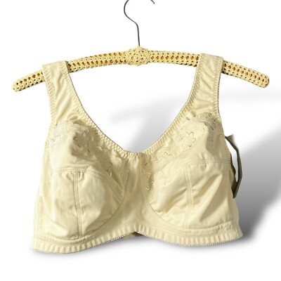 Naturana Bra Womens Sz 40D Beige Wireless Lightly Lined Full Coverage 979195 NWT