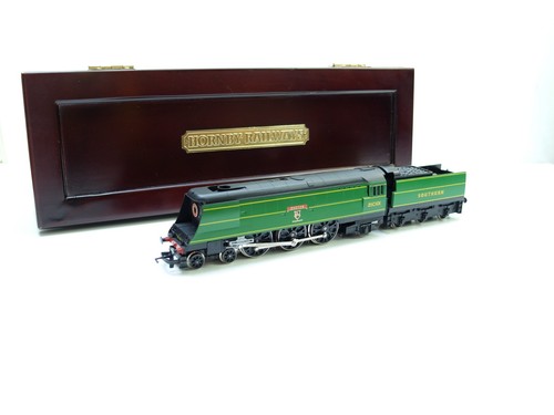 HORNBY R320 SR 4-6-2 EXETER WEST COUNTRY CLASS LIMITED EDITION 001013 | Condition: Used