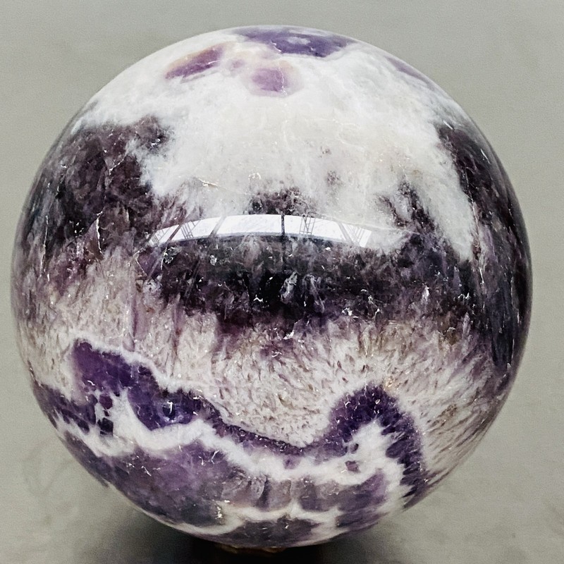 Natural Dream Amethyst Quartz Crystal Sphere Ball Healing 2400G
