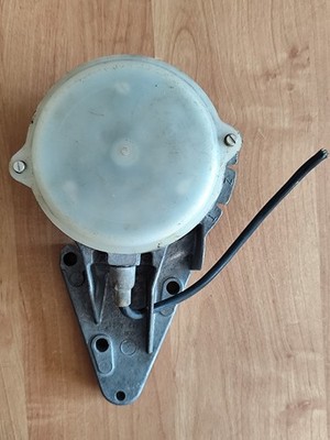 Unterbrechergehäuse + Grundplatte 5887/4 2 Si 91 Wartburg, Barkas, IFA, DDR