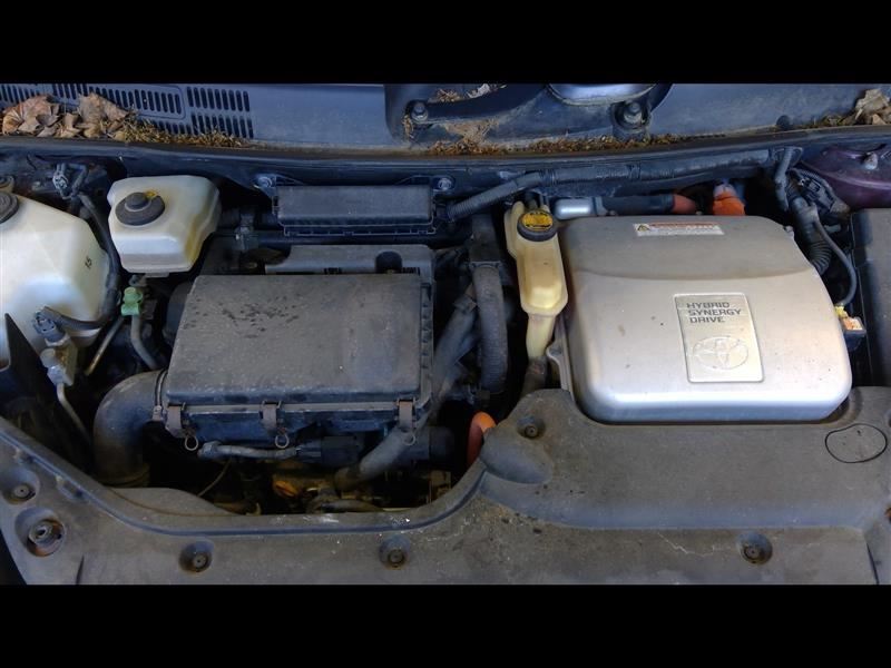 Front Pair of Windshield Wiper Arms (Left and Right Arms) FITSPRIUS