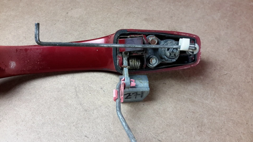 2008-2009 Dodge Caliber SRT-4 Door Handle Front Left Driver OEM - Image 3 of 3