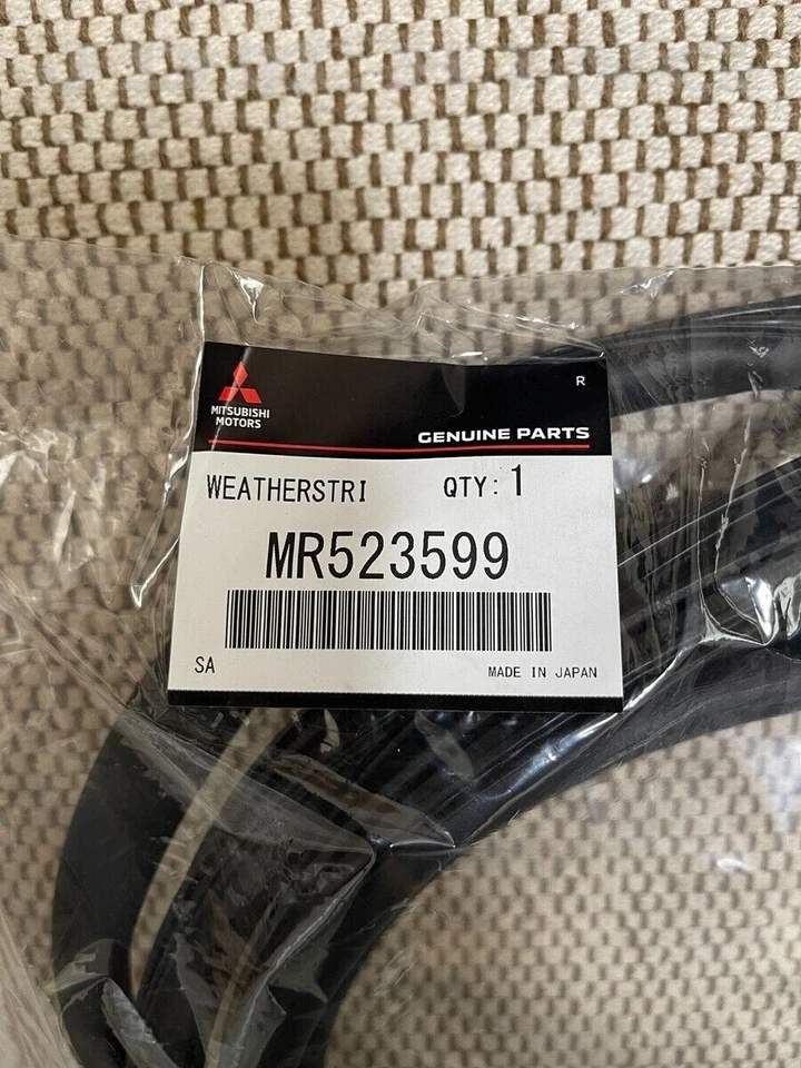 Resistente a la intemperie tapa techo corredizo Mitsubishi Original OEM Montero Pajero V63W Foto 2 de 3