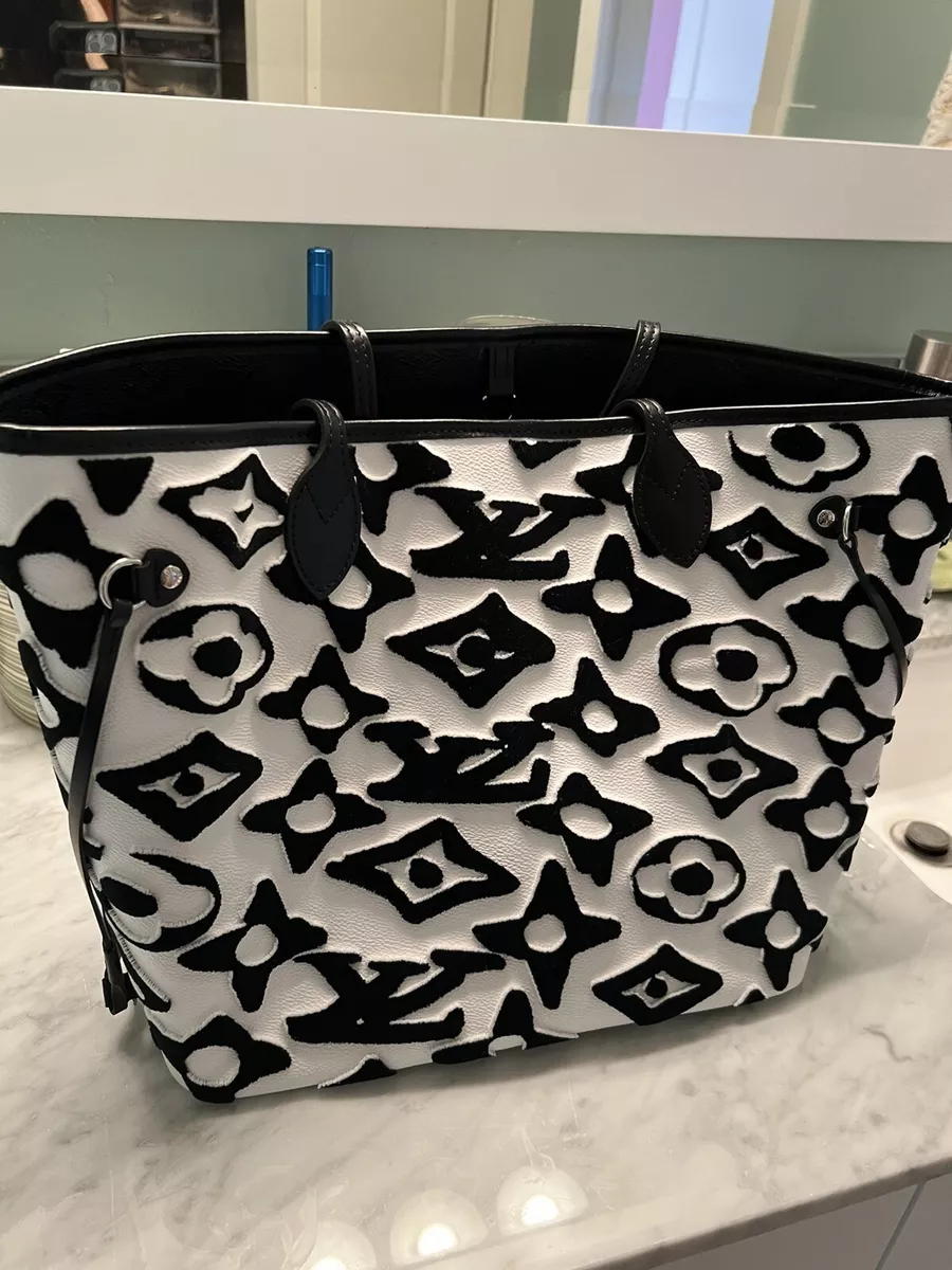 Louis Vuitton Neverfull MM Black White Giant Flower Monogram Bag