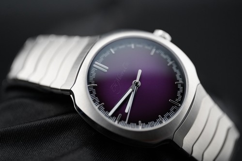 Bnib 2025 H. Moser & Cie Streamliner Centre Seconds Purple Haze 6201-1201 B&P