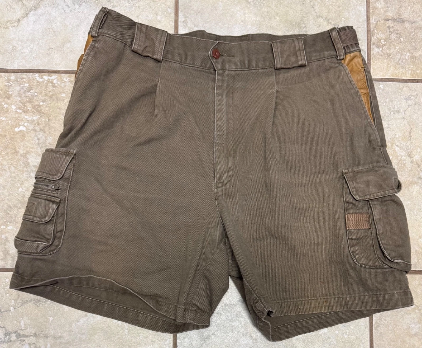 Vintage Orvis Shorts Mens 38 Cargo Fishing Field Utility Adjustable Waist Twill
