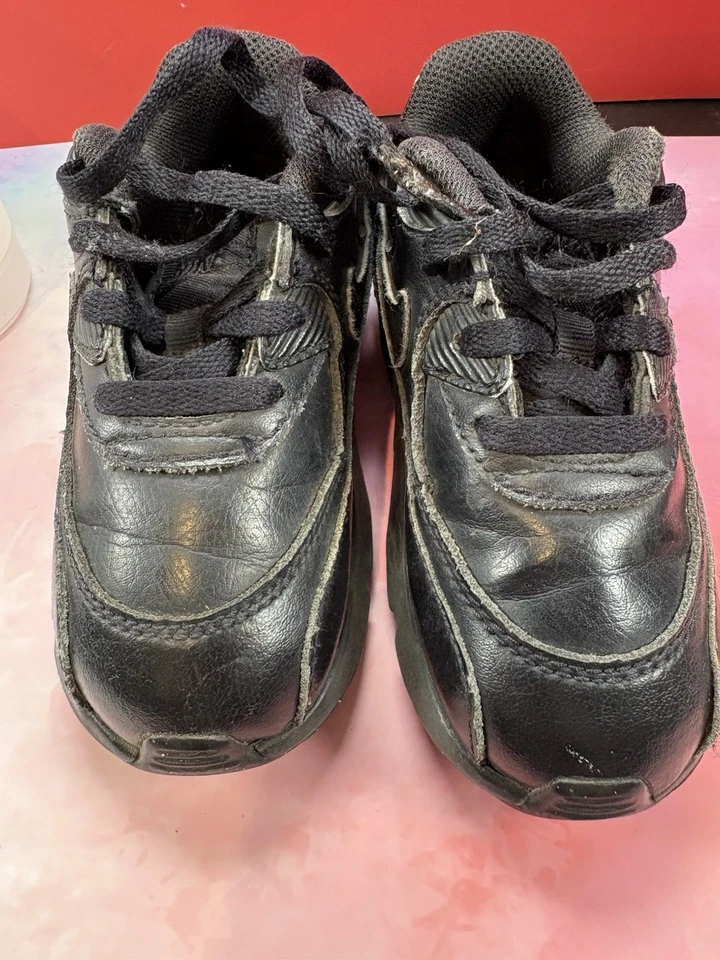 Zapatos para niños pequeños Nike Air Max 90 'Triple Negro' CD6868 001 - Talla 8C Foto 3 de 4