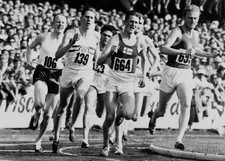 Athletics Meeting Bern 1954 m Roger Bannister No 1950s Old Photo