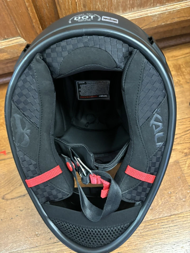 Casco de moto Kali Catalyst talla S. ¡Con estuche de transporte! Nuevo Foto 4 de 4