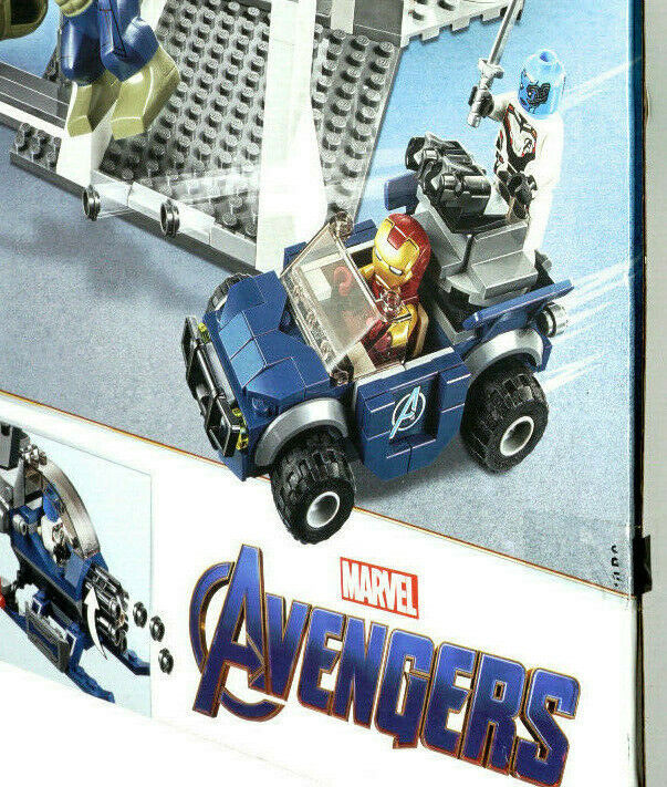 LEGO Marvel Avengers Compound Battle 76131 Building Set (699 pieces)