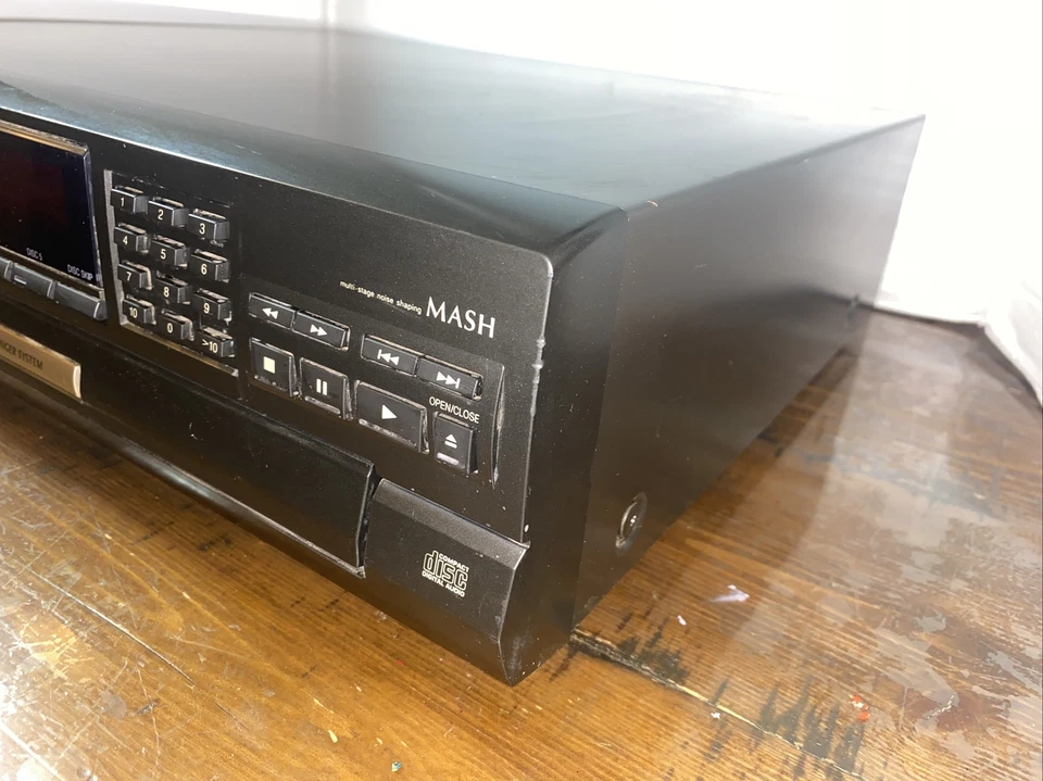 Cambiador de CD Technics SL-PD9 5 discos - sin control remoto - probado y funciona Foto 3 de 4