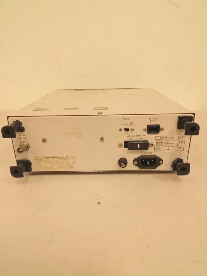 Analizador de espectro BK Precision 2610 1,0 GHz enciende PIEZAS NO PROBADAS/SOLO REPARACIÓN Foto 4 de 4