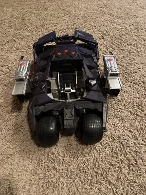 2005 Mattel DC Comics Batman Begins 13” Batmobile Tumbler Lights