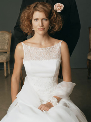 slim a line wedding dresses Tulle
