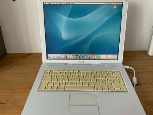 Apple iBook G4 12-inch 1.2 GHz 768mb ram powerbook  - Picture 1 of 9