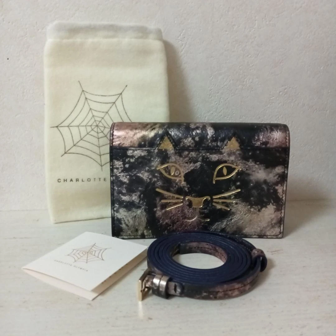 Charlotte Olympia 猫包和女士手提包| eBay