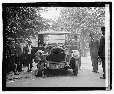 Photo:1922 Auto Wreck Crowd Around Damaged Vintage Car