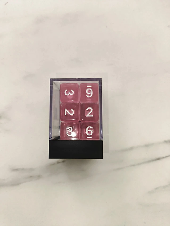 Caja de 12 dados de 6 caras - Imagen 2 de 4
