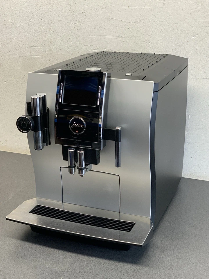 Jura Z9 Kaffeevollautomat Espressomaschine generalüberholt 12M Gewährleistung - Bild 4 von 4