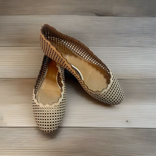 CHLOE Lauren Off White Lasercut Perforated Leather Scalloped Ballet Flats SZ 38