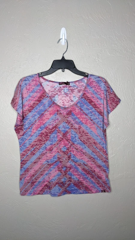prana v-neck boxy shirt